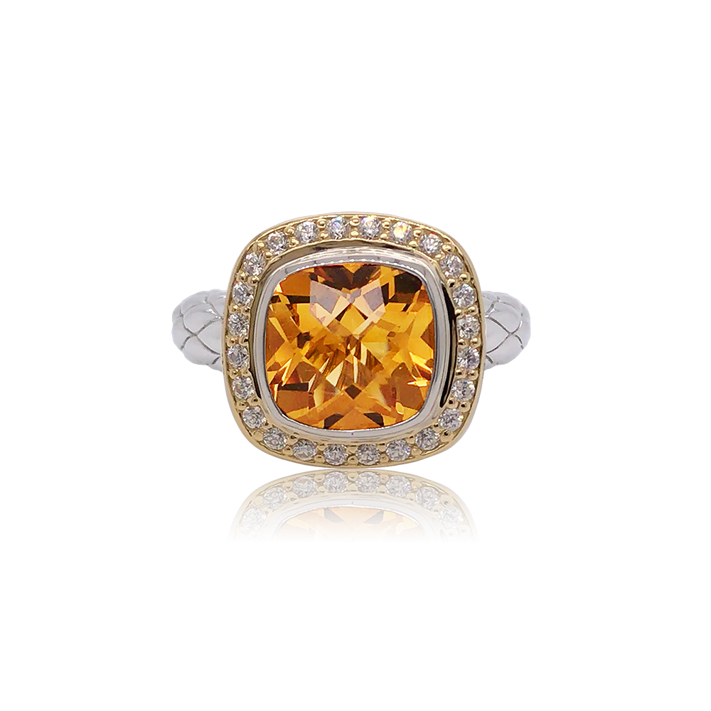 Timeless Ring with 18k Gold & Diamonds | Citrine